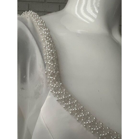 David’s Bridal Michael Angelo White Faux Pearl Wedding Dress Size 20 - Picture 7 of 16